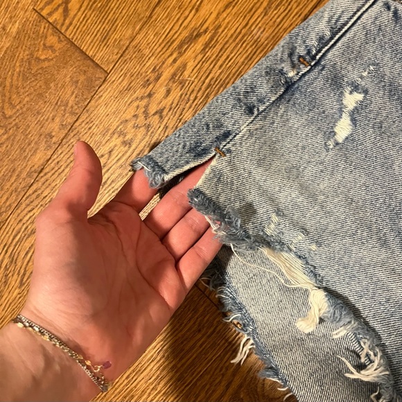 AGOLDE denim cutoff shorts - Picture 2 of 7